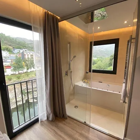 A Pontevella Boutique, Sobradelo Ξενοδοχείο 3*